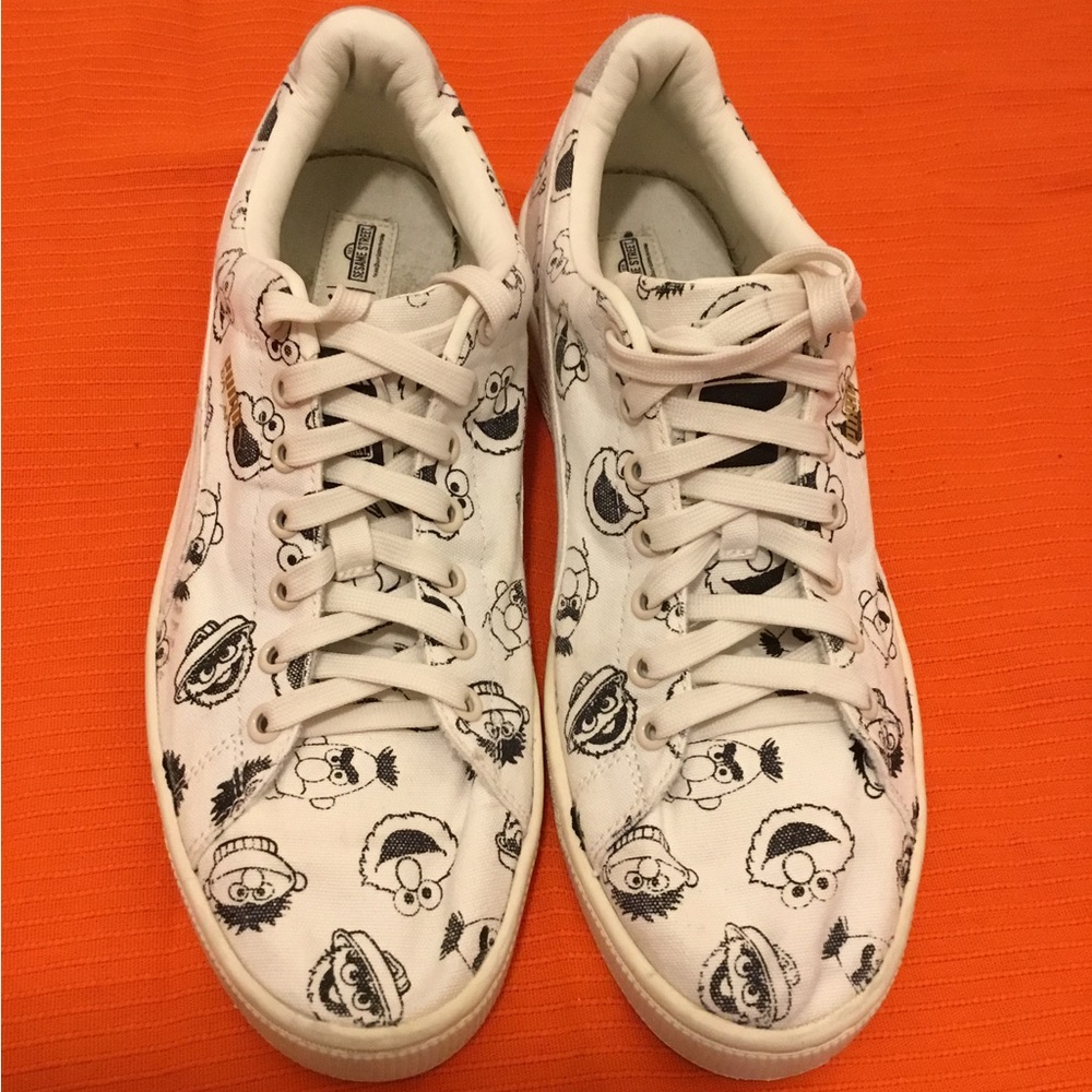 PUMA basket x SESAME STREET  Whisper White Limited Edition sz 11 pre owned